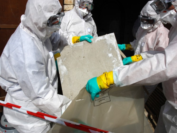 asbestos-removal-protective-gear
